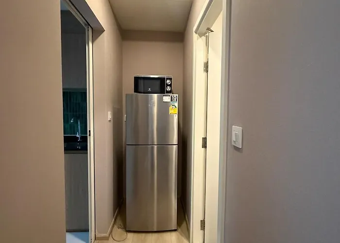 شقة 1b1b Sukhumvit Near Bts On Nut